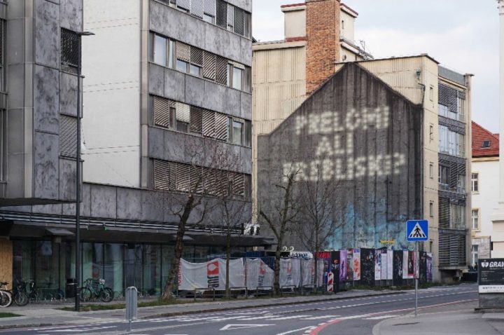 DANILO MILOVANOVIĆ: Solarni mural #2 – Prelomi ali prebliski?